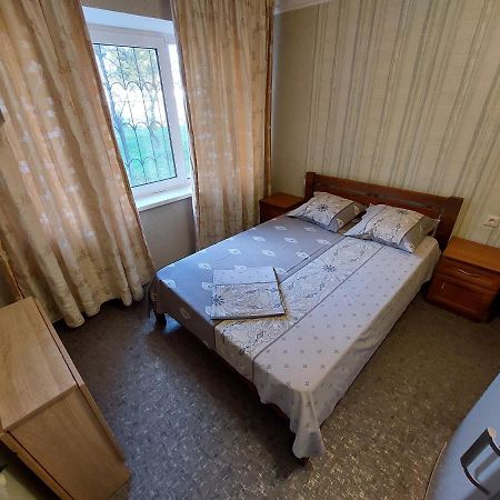 Отель Юность Kiev Exterior foto